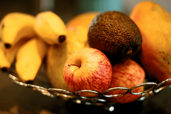 Snacks sains au bureau - corbeille fruits frais