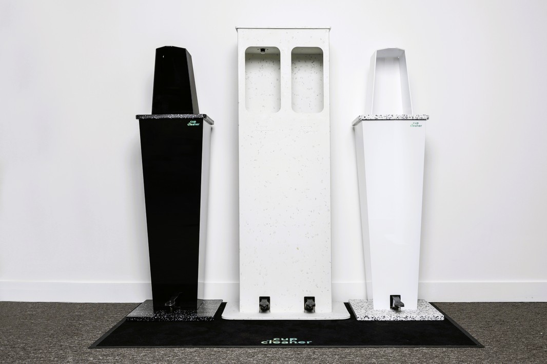 cup cleaner - présentation de 3 modèles de stations de nettoyage de tasses pour le bureau - sans logo en arriere-plan